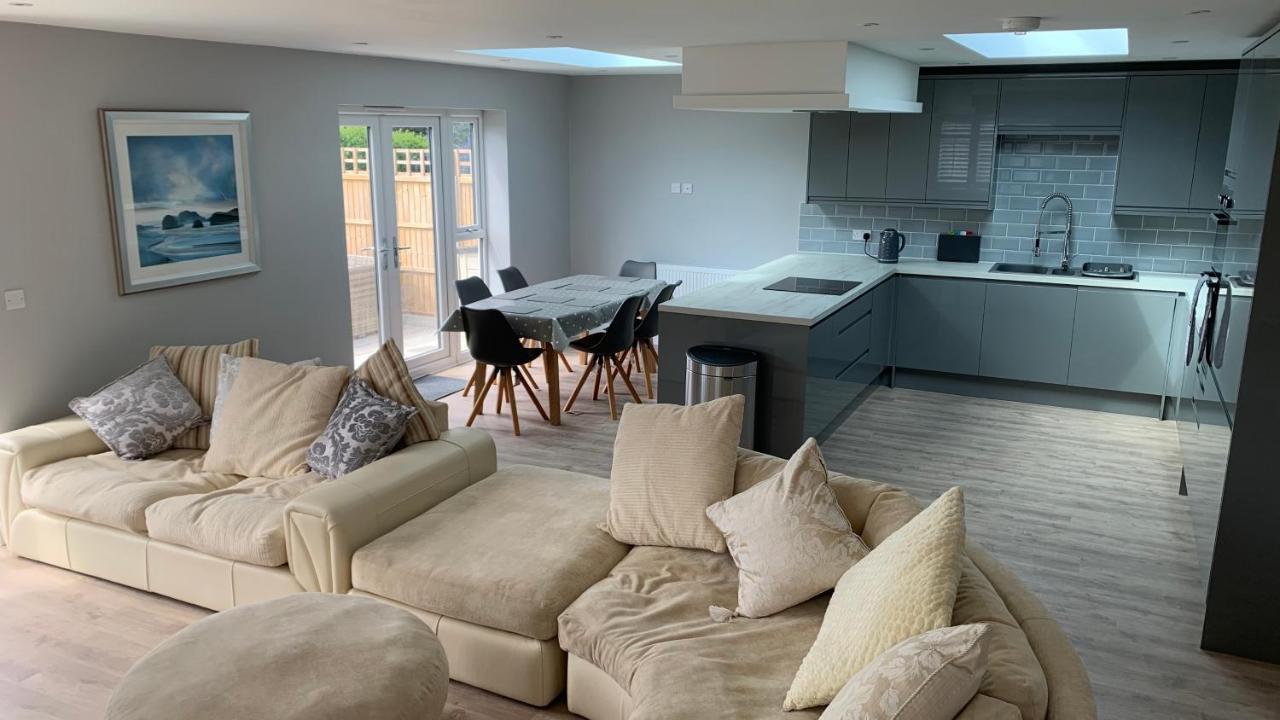 Cosy Corner Villa Литълхамптън Екстериор снимка